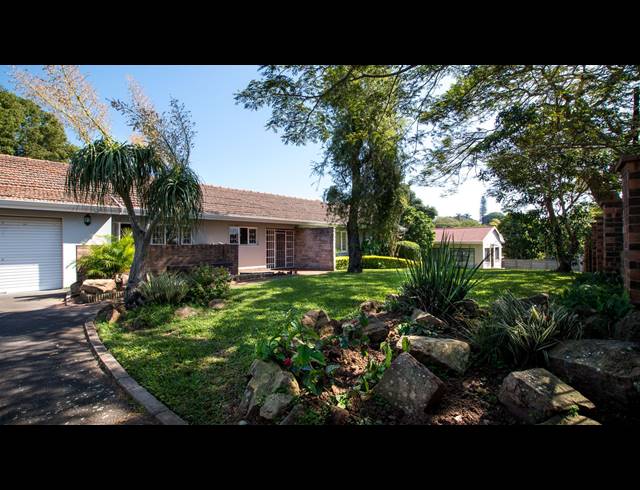 4 BEDROOM HOUSE FOR SALE IN ATHOLL HEIGHTS